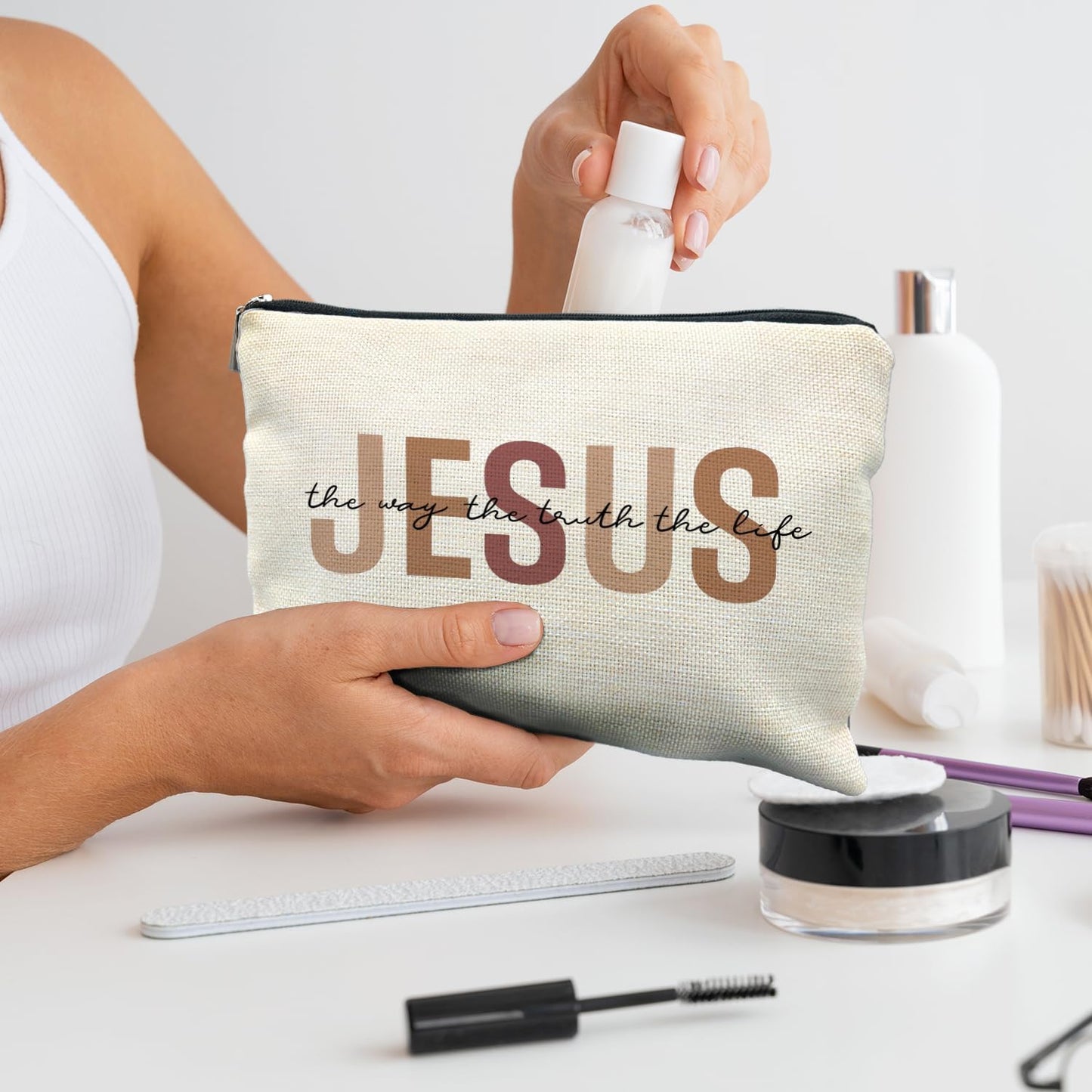 christian makeup bag,jesus cosmetic bag,christian gifts for women girl,Christian Gift bags,christian gifts for women,Inspirational Gifts for Women girls,Bible Verse cosmetic bag